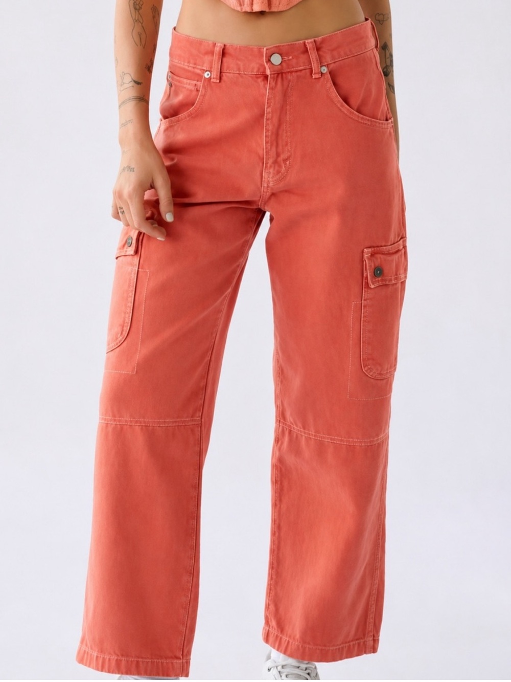 Urban Outfitters BDG High Rise Loose Fit Orange Denim Cargo Pants. Size 29.